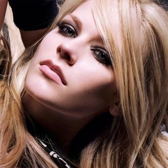 avril.jpg